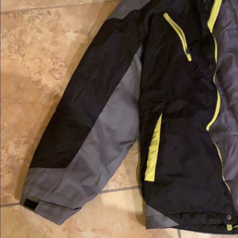 Snow/ski Coat - Picture 3 of 7